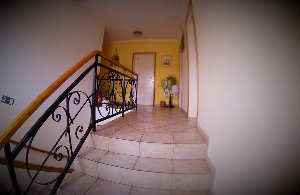 B&B Villa Evandjelina Sremska Kamenica Екстер'єр фото